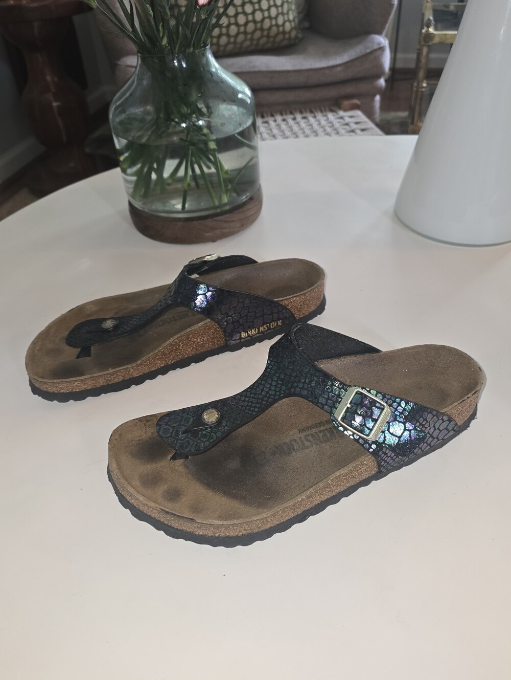 Birkenstock Gizeh Shiny Snake Black Multicolor Sandals, Size W 41, 10-10.5
